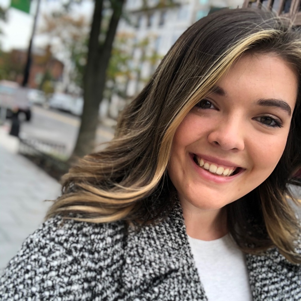 Meet your Posher, Ashlyne